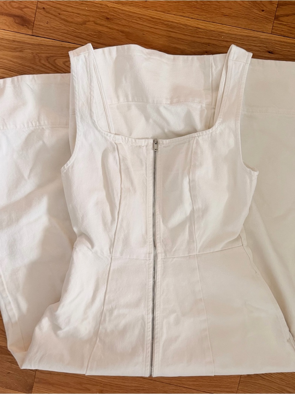 NWT Aligne Paisley Denim Midi Dress in Cream - Picture 5 of 6